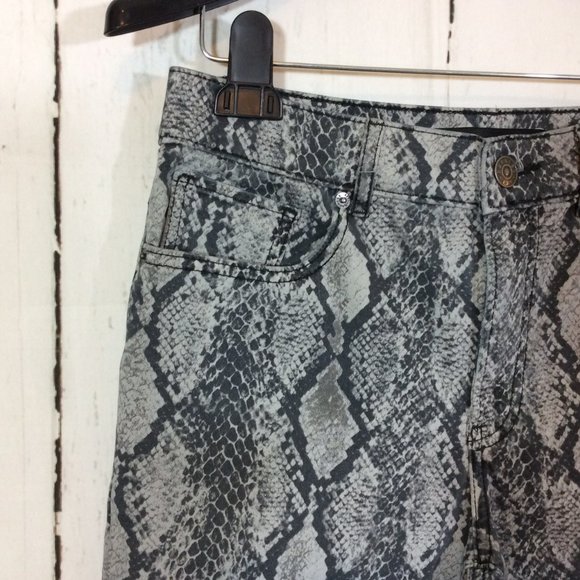 2/$30 Express Ankle Legging Stretch High Rise Jeans Gray Snakeskin Size 4 - Picture 3 of 10